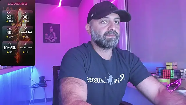 MAGABEAR077 online show from October 3, 2025, 8:54 pm