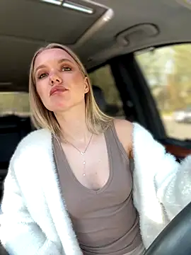 Devill Angel  online show from September 30, 2025, 11:16 am