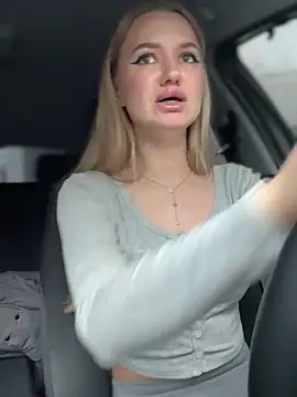 Devill Angel  online show from December 21, 2025, 10:28 am