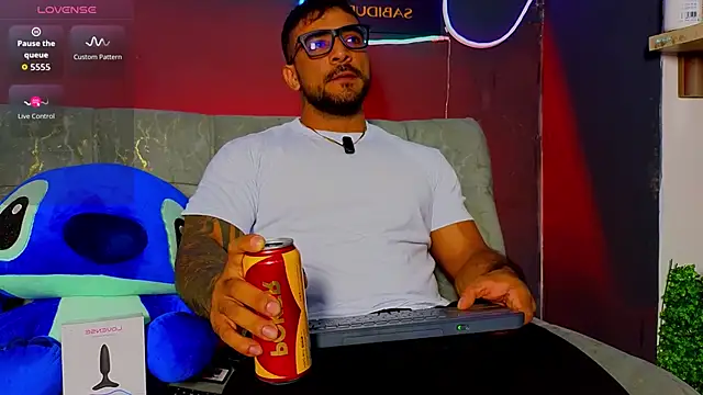 Snapshot of ERIC_HARRISON chatting on February 19, 2026, 2:19 am ERIC HARRISON online show from February 19, 2026, 2:19 am