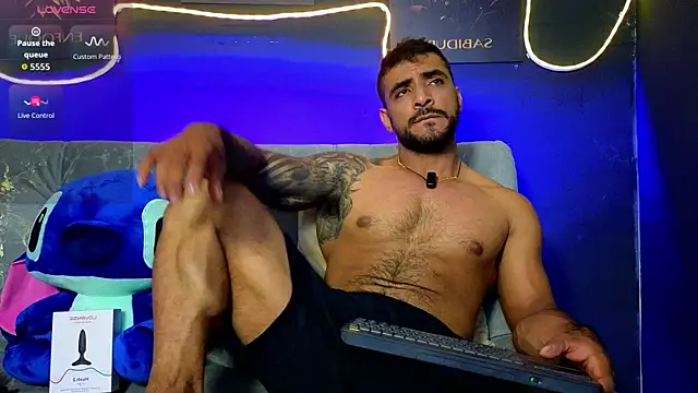 Snapshot of ERIC_HARRISON chatting on December 18, 2025, 2:16 am ERIC HARRISON online show from December 18, 2025, 2:16 am