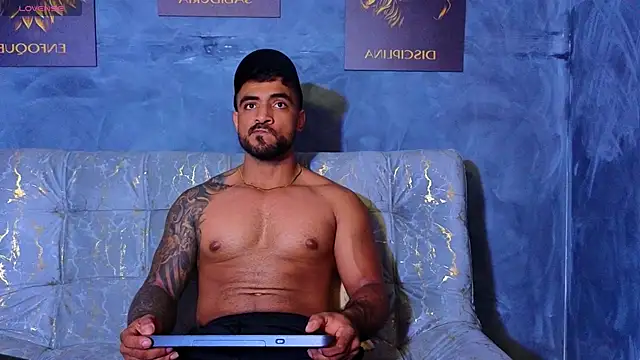 Snapshot of ERIC_HARRISON chatting on October 10, 2025, 1:50 am ERIC HARRISON online show from October 10, 2025, 1:50 am