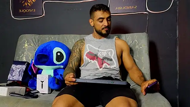 Snapshot of ERIC_HARRISON chatting on November 25, 2025, 9:59 pm ERIC HARRISON online show from November 25, 2025, 9:59 pm