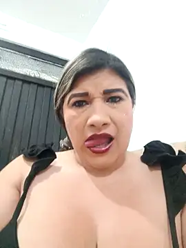 Hannahcandyy online show from October 27, 2025, 12:22 am