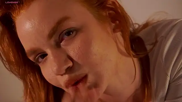 Heidi11 online show from March 22, 2025, 8:15 pm