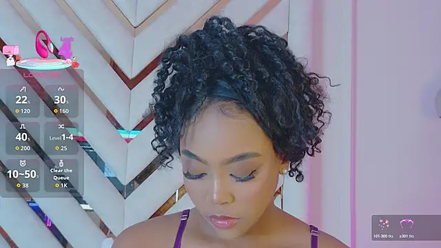 Snapshot of Lola_King chatting on May 25, 2026, 4:45 am Lola King online show from May 25, 2026, 4:45 am