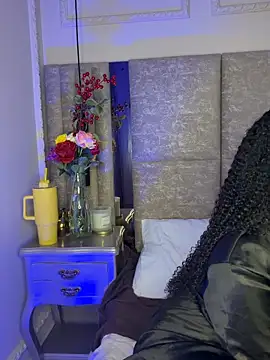 Lola King online show from February 21, 2026, 3:41 am