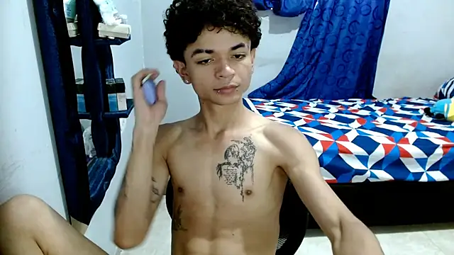 Lovebeng  online show from February 25, 2025, 10:09 pm