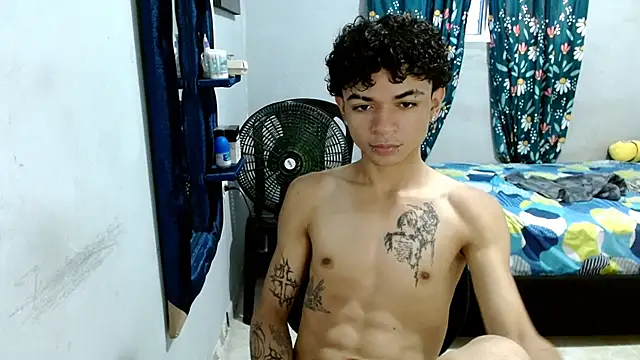 Lovebeng  online show from March 17, 2025, 10:40 pm