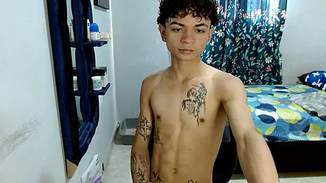 Lovebeng  online show from March 14, 2025, 9:43 pm