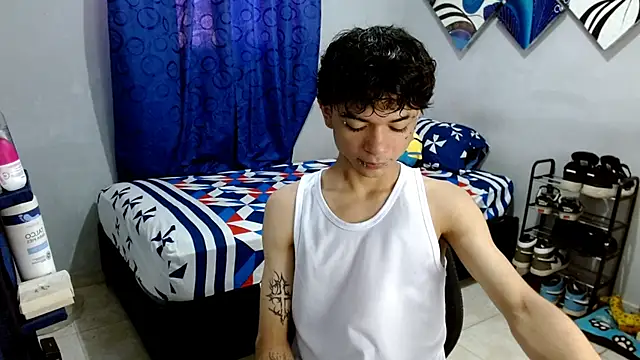 Lovebeng  online show from January 20, 2025, 8:29 pm