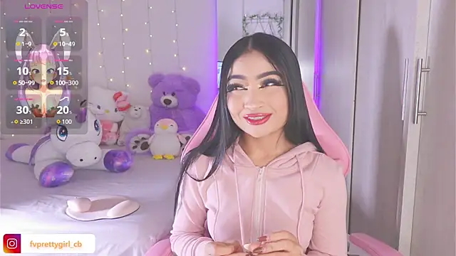 Snapshot of urfavprettygirl chatting on February 3, 2026, 10:42 am urfavprettygirl online show from February 3, 2026, 10:42 am