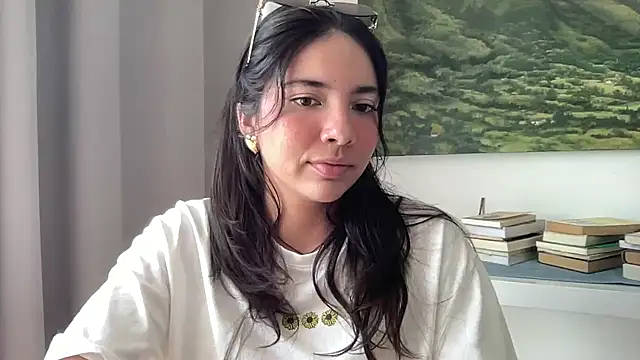 Snapshot of Sky_Angels chatting on October 1, 2025, 7:51 pm Sky Angels online show from October 1, 2025, 7:51 pm