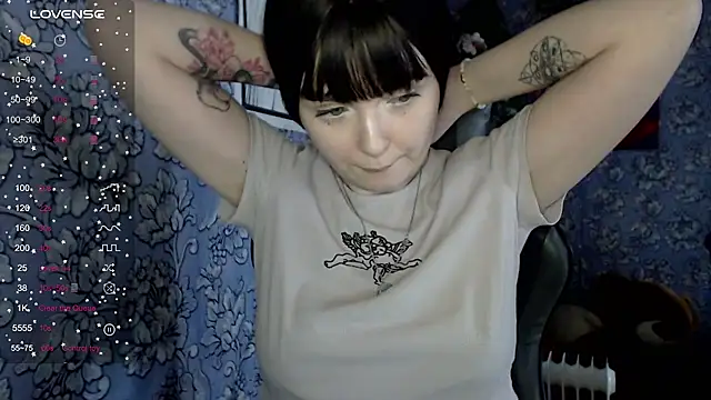 twinkling melon online show from February 6, 2025, 9:00 am