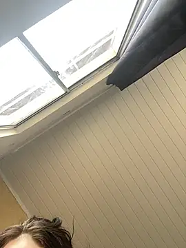 Snapshot of Vih222 chatting on January 9, 2025, 7:08 pm Vih222 online show from January 9, 2025, 7:08 pm