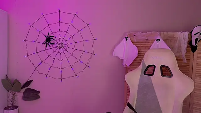 Miss Mia Murr online show from October 30, 2025, 5:17 am