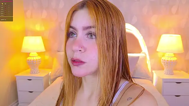 Snapshot of april_rousse chatting on February 10, 2025, 10:09 pm april rousse online show from February 10, 2025, 10:09 pm