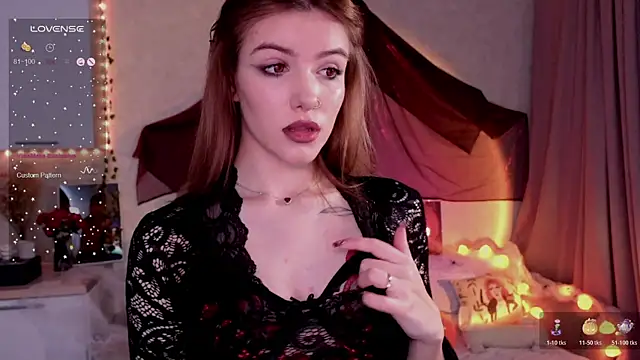 SpiceJessy online show from October 31, 2025, 4:42 am