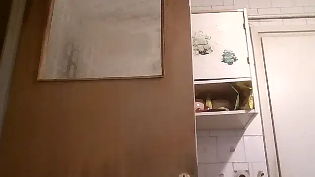 mariusica1xh online show from February 20, 2026, 4:09 pm