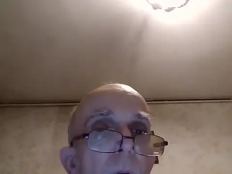 mariusica1xh online show from December 21, 2025, 10:32 pm