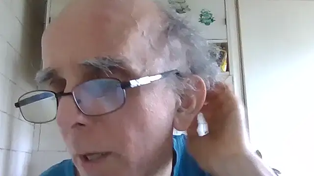 mariusica1xh online show from May 21, 2026, 1:41 pm