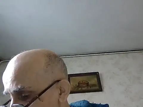 mariusica1xh online show from November 25, 2025, 11:10 am