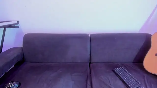 Snapshot of Henrikk_senn chatting on March 8, 2026, 8:39 am Henrikk senn online show from March 8, 2026, 8:39 am