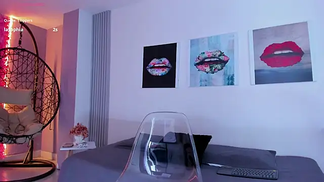 Snapshot of Angela_donnato chatting on September 9, 2025, 3:49 am Angela donnato online show from September 9, 2025, 3:49 am