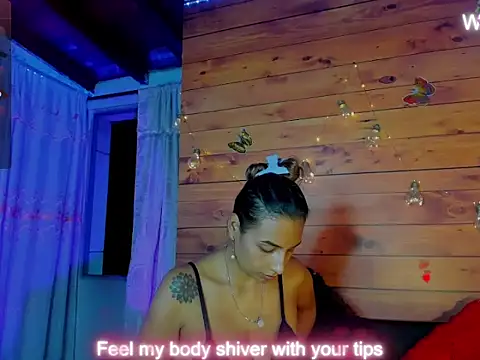 mykaelahoney online show from October 8, 2025, 4:36 am