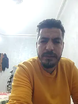 Snapshot of otmanechenini chatting on December 28, 2024, 11:16 pm otmanechenini online show from December 28, 2024, 11:16 pm