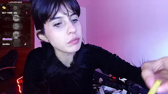 Snapshot of bellatrix25 chatting on February 15, 2025, 9:17 pm bellatrix25 online show from February 15, 2025, 9:17 pm