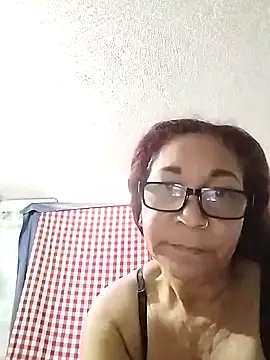 CafeCaliente69 online show from January 21, 2025, 5:30 pm