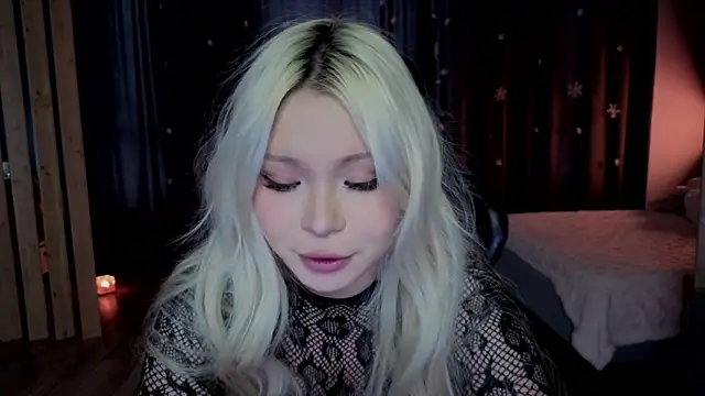 Snapshot of RileyMee chatting on February 6, 2026, 3:13 am RileyMee online show from February 6, 2026, 3:13 am