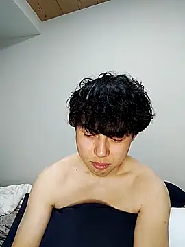 Snapshot of whitebriefboy chatting on February 28, 2025, 8:28 pm whitebriefboy online show from February 28, 2025, 8:28 pm