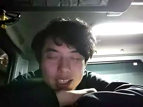 Snapshot of whitebriefboy chatting on January 24, 2025, 8:32 pm whitebriefboy online show from January 24, 2025, 8:32 pm