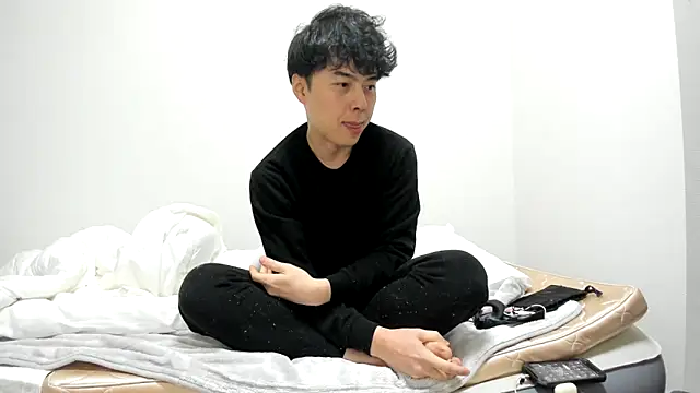 Snapshot of whitebriefboy chatting on February 12, 2025, 2:21 pm whitebriefboy online show from February 12, 2025, 2:21 pm