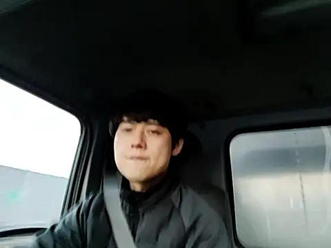 whitebriefboy online show from February 22, 2026, 9:38 pm