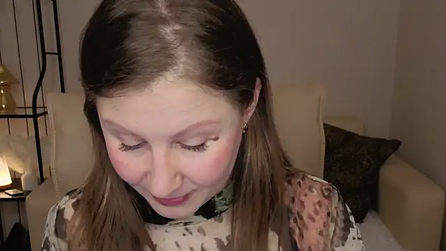 Snapshot of Helens_love chatting on February 1, 2026, 1:26 am Helens love online show from February 1, 2026, 1:26 am