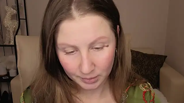 Snapshot of Helens_love chatting on January 19, 2026, 8:07 am Helens love online show from January 19, 2026, 8:07 am