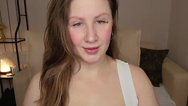 Snapshot of Helens_love chatting on February 5, 2026, 1:23 am Helens love online show from February 5, 2026, 1:23 am