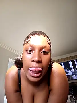 Snapshot of Candy_Love_18 chatting on December 15, 2024, 3:42 pm Candy Love 18 online show from December 15, 2024, 3:42 pm