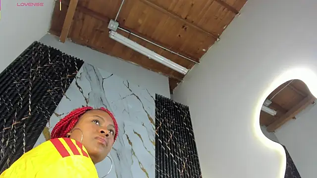 ebony hot1 online show from July 7, 2026, 2:09 pm