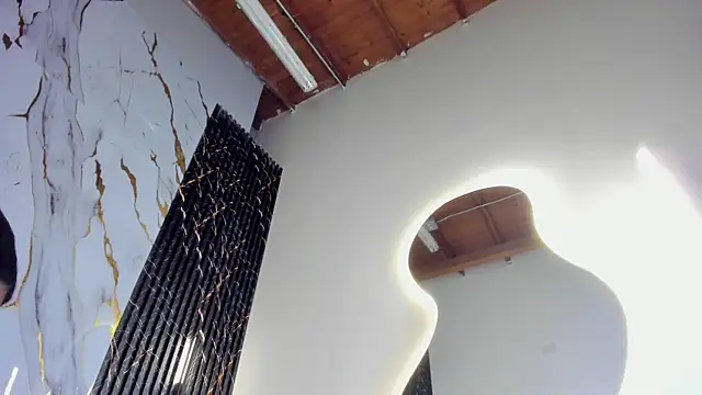 ebony hot1 online show from March 1, 2026, 1:33 pm