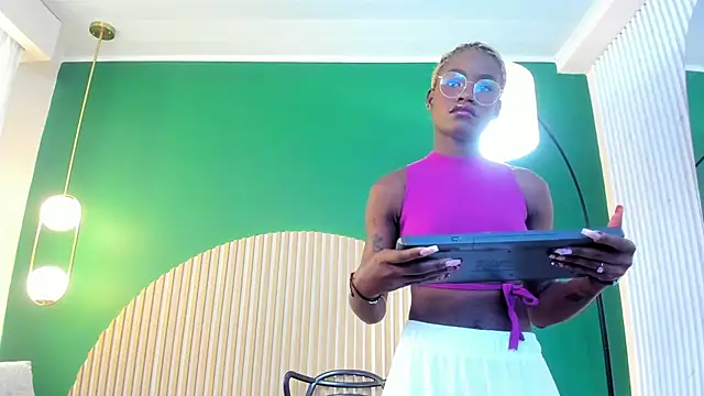 Snapshot of amber-hill chatting on January 12, 2026, 3:52 pm amber-hill online show from January 12, 2026, 3:52 pm