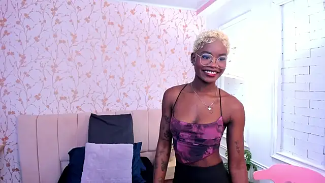 Snapshot of amber-hill chatting on February 11, 2026, 4:18 pm amber-hill online show from February 11, 2026, 4:18 pm