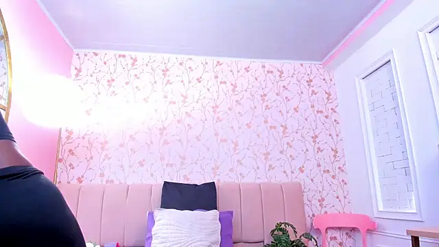 Snapshot of amber-hill chatting on February 23, 2026, 5:13 pm amber-hill online show from February 23, 2026, 5:13 pm