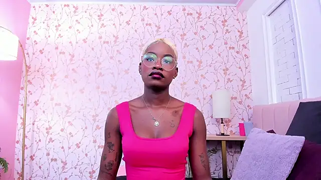 Snapshot of amber-hill chatting on January 16, 2026, 7:07 pm amber-hill online show from January 16, 2026, 7:07 pm