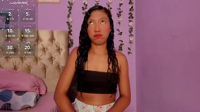 Snapshot of Karolina_sexy24_ chatting on November 21, 2025, 1:37 am Karolina sexy24 online show from November 21, 2025, 1:37 am