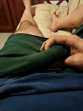 ReyDeCora online show from September 30, 2025, 3:23 am