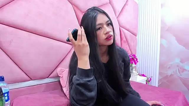 Snapshot of Mariana_Prin chatting on February 24, 2026, 2:01 am Mariana Prin online show from February 24, 2026, 2:01 am